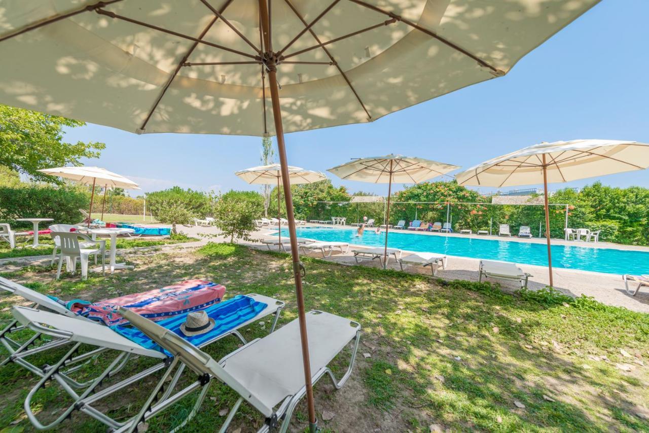 Evita Beach Faliraki Exterior foto
